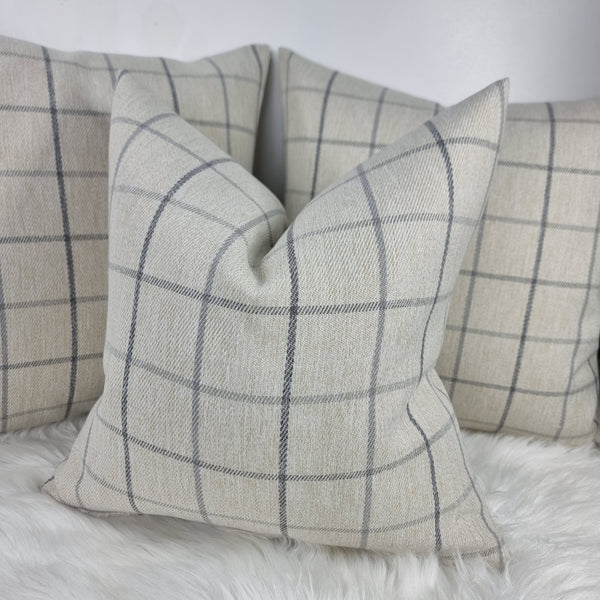 Timeless Check Plaid Cushion Cover - Classic Elegance for Your Home Decor