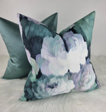 Bloom Secrecy Emerald Cushion Cover Luxurious Velvet