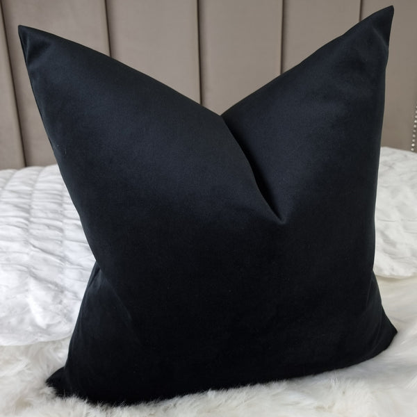 Knitted Velvet Noir / Black Cushion Cover Super soft